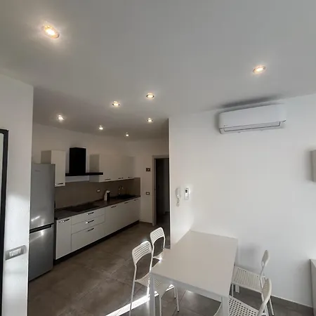 Becky's House Apartment